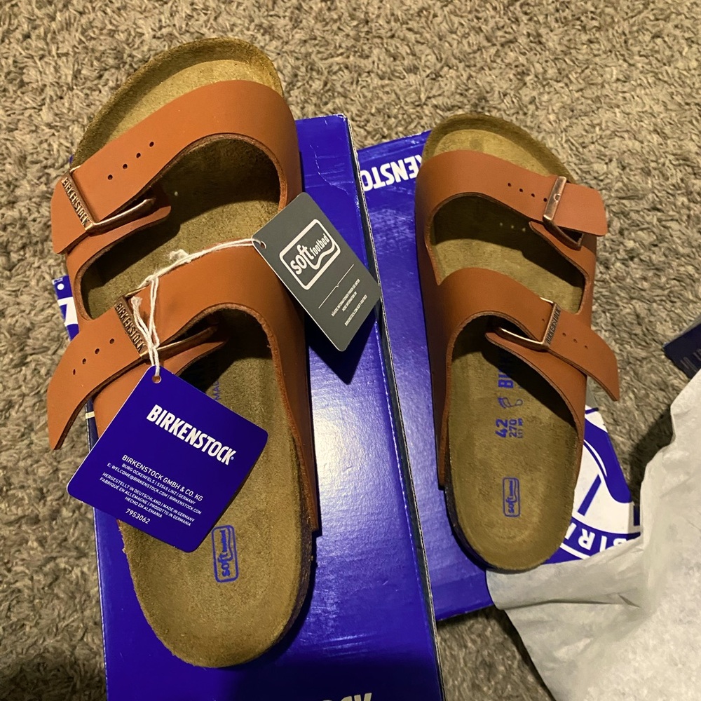 New BIRKENSTOCK Arizona Sandals Ginger Brown Unisex: US Mens 9, Ladies 11